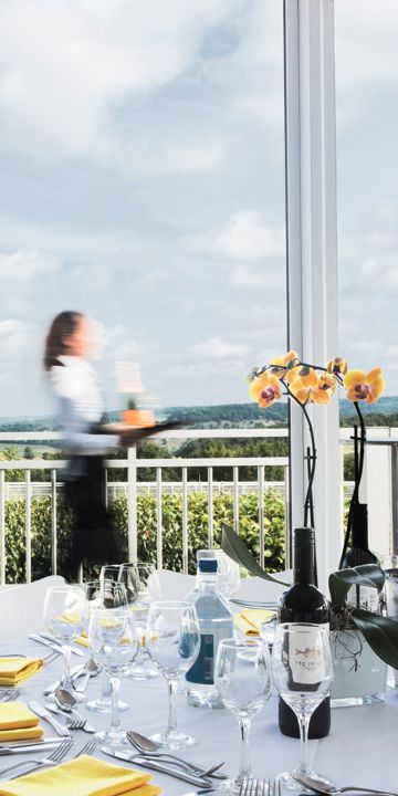 Website-RacecourseHospitality.jpg